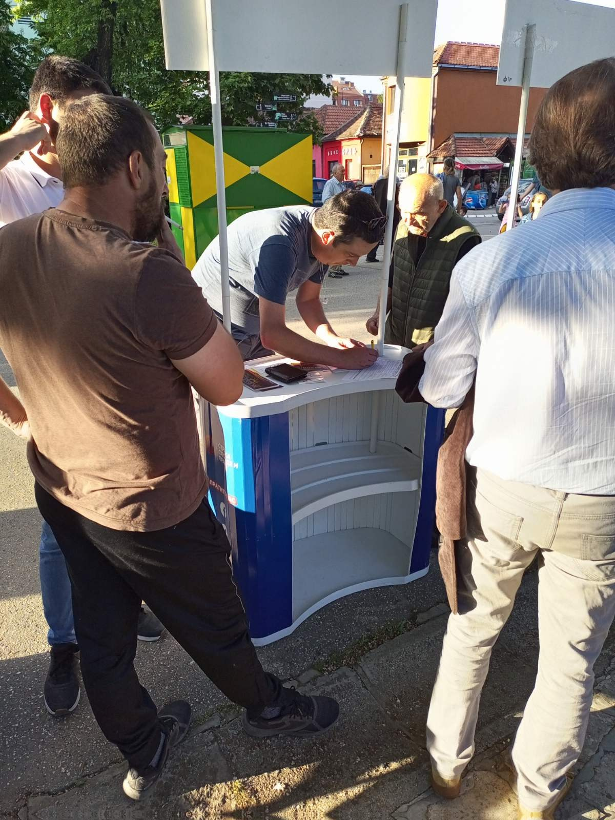 Код Мефија — шести штанд сВАнућа. Уједињено Ваљево Може