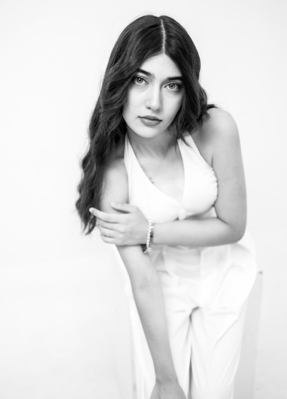 Izumrud. BIG Model Agency. “Dare to Be Famous”