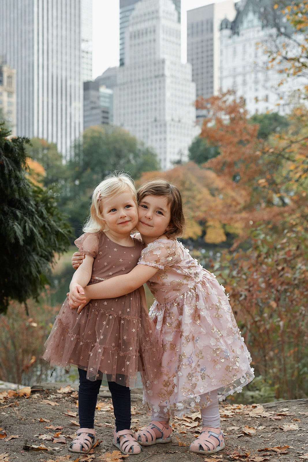 Family photo service New York / Experienced photographer. Professional Wedding and event photographer USA New York