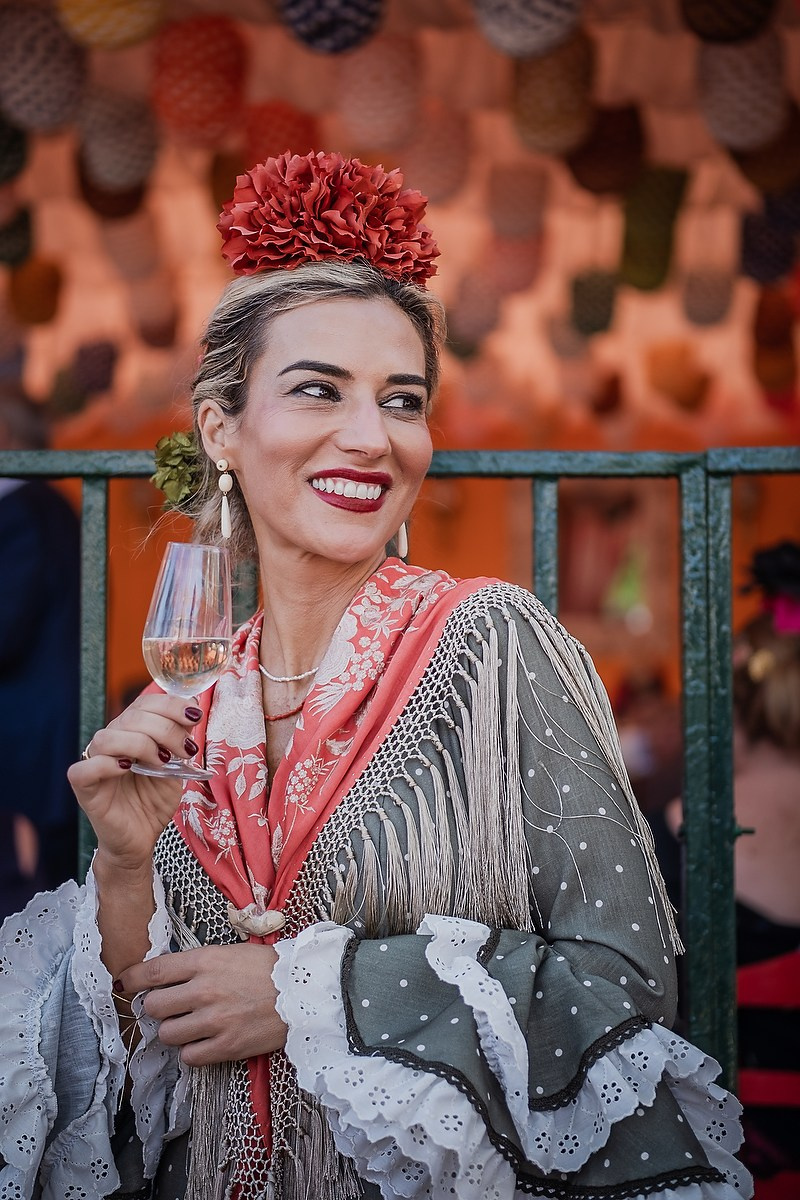 🌸 Feria de Abril 2025: un universo de luz, arte y raíces