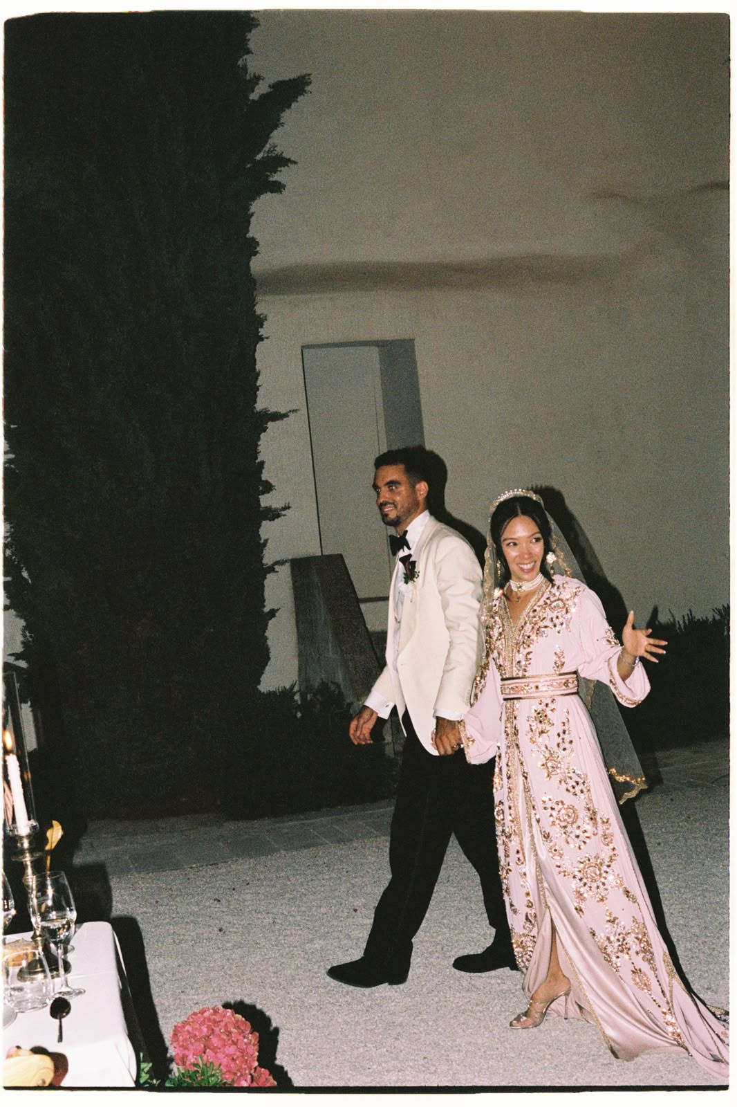 Annie and Fawzi. Sara Luca | Digital+Film wedding Photographer | Italy and Europe