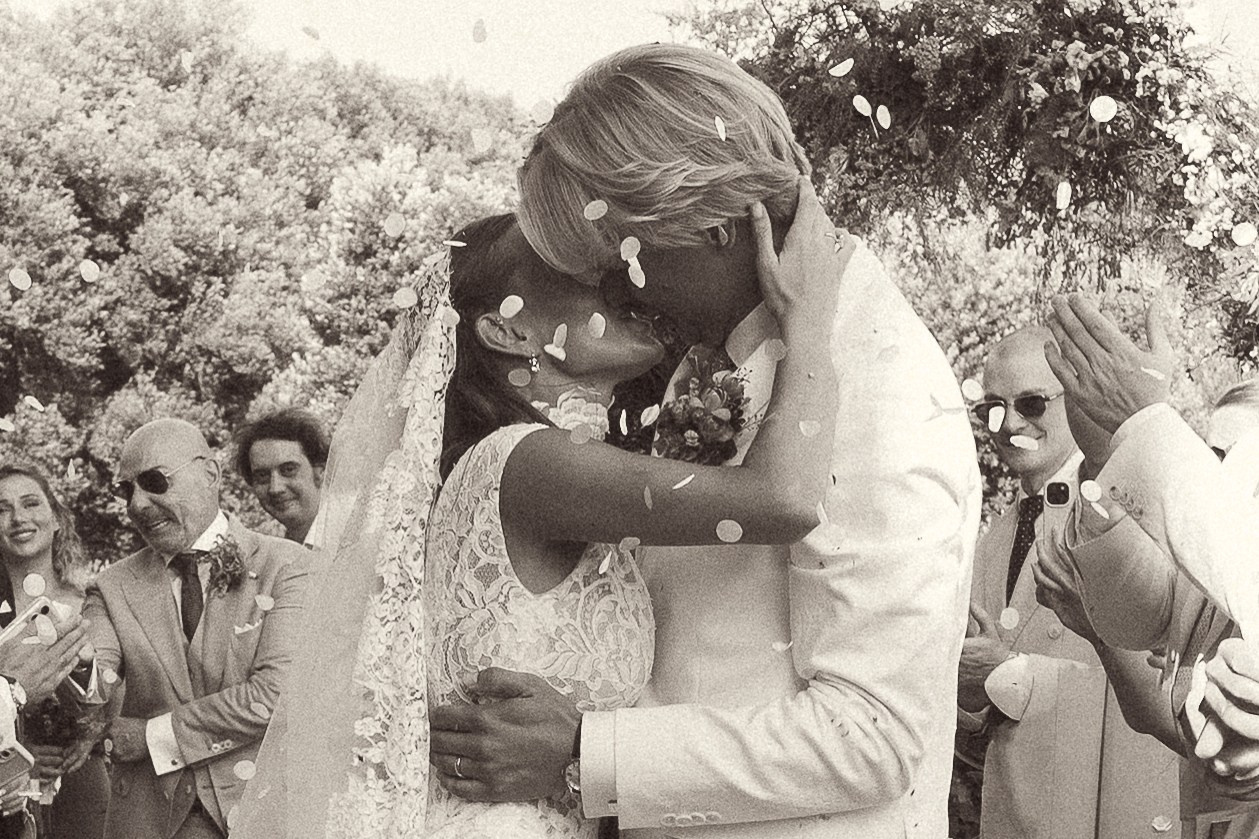 Svea and Axel. Sara Luca | Digital+Film wedding Photographer | Italy and Europe
