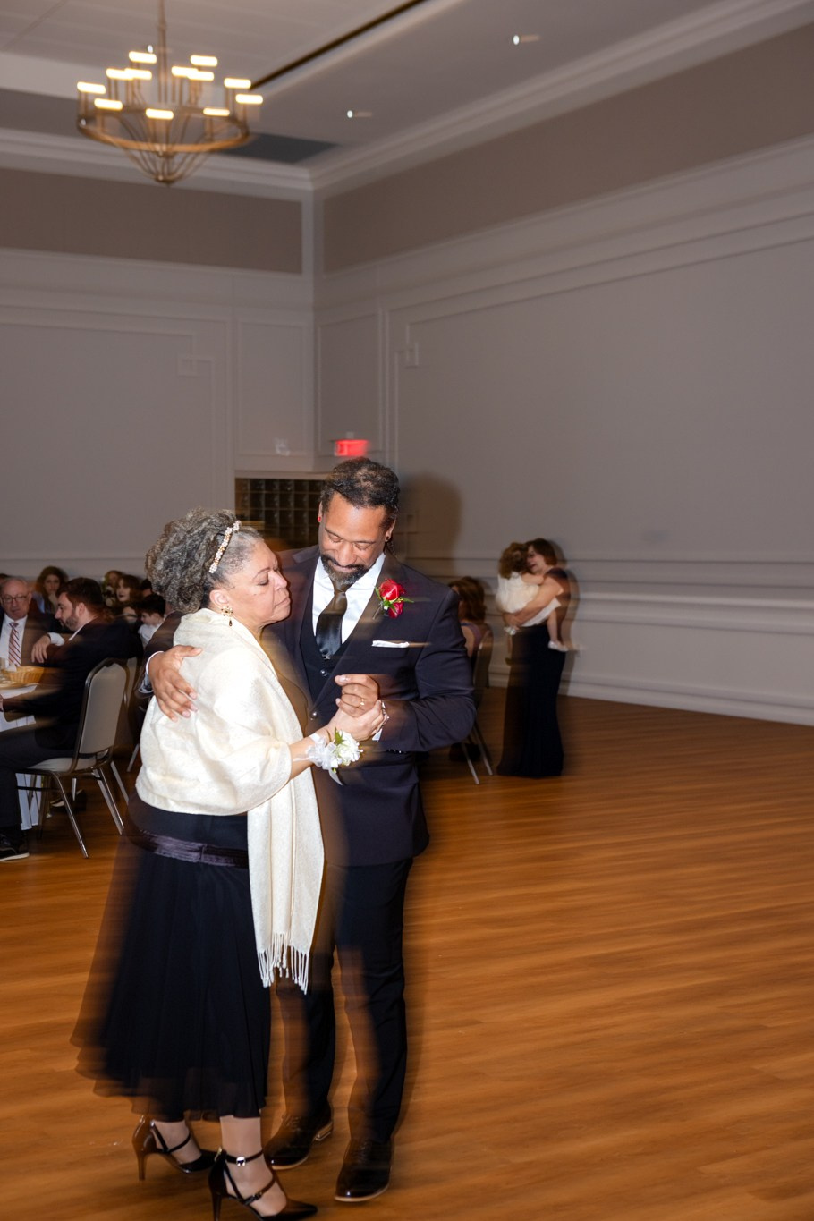 St George Greek Orthodox Church Wedding. Wedding and portrait photography in Greenville SC