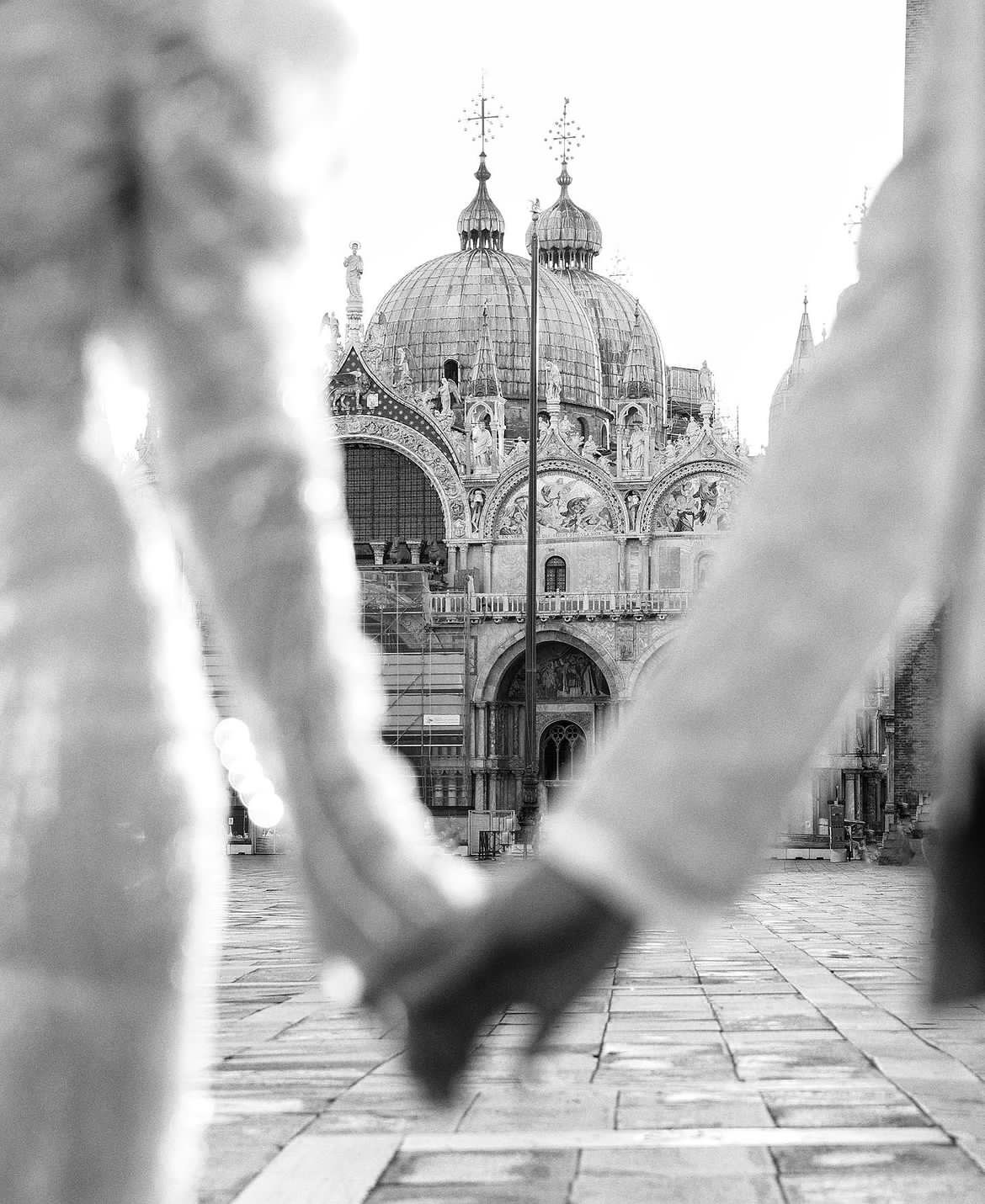 PHOTOGRAPHER IN ITALY