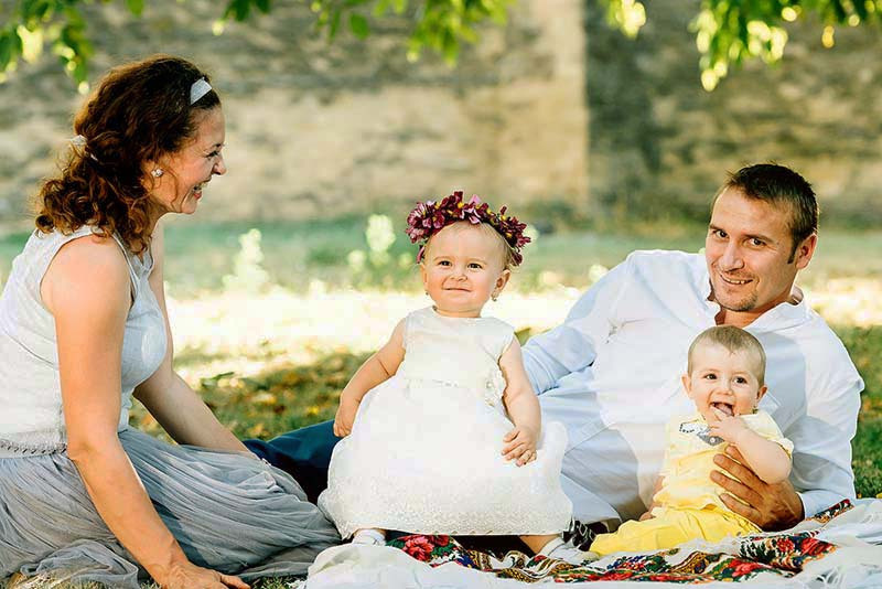 fotograf familie Iasi; fotograf Iasi; foto Iasi; foto video Iasi; familie Iasi; stare de bine