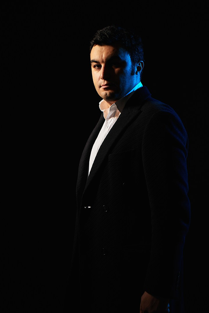 Business portraits. Photographer in Baku Kamran Enceladus