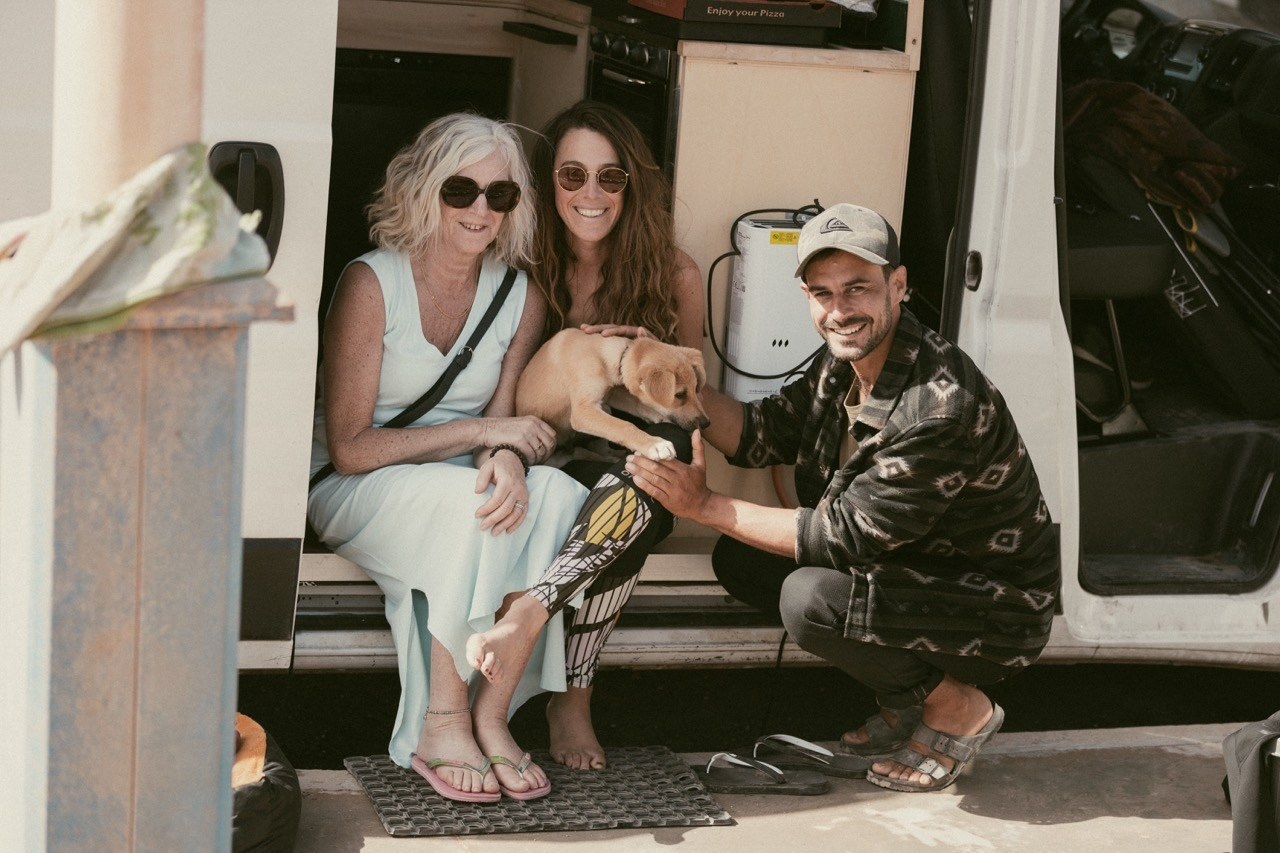 Travel and lifestyle fotografka. Dana Lišková — Empatická fotografka | Introspektivní umělkyně | Neurodivergentní koučka| Zakladatelka Artepy.cz