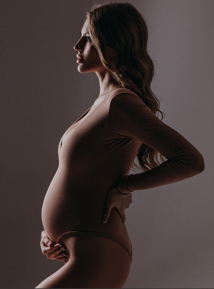 Maternidad. Photographer in Valencia — Carolay Fersu