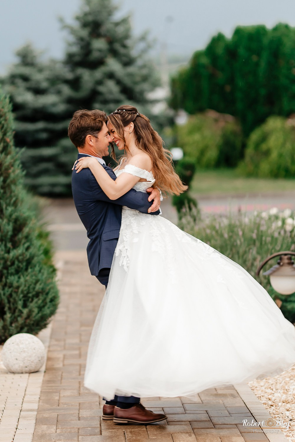 Gianina & Flavius. Robert Blaj - Fotograf Nuntă Iași