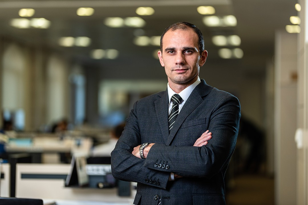 Business portraits. Photographer in Baku Kamran Enceladus