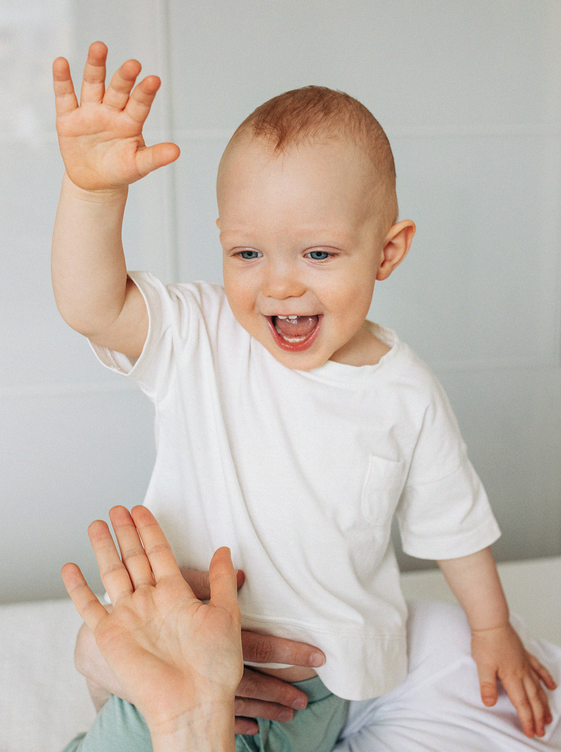 Домашняя семейная фотосессия. Таня, Андрей и Павел. Семейный и свадебный фотограф в Праге Наталья Федори