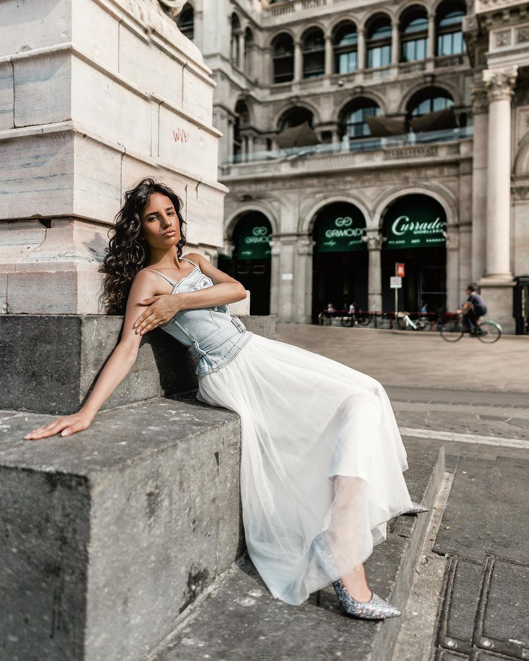 Life style. Julia Di |Fashion streetstyle photographer|videomaker in Milan & Paris