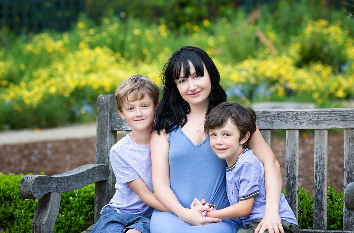 FamilyMoments. Photographer is San Jose, Iryna Novosyolova