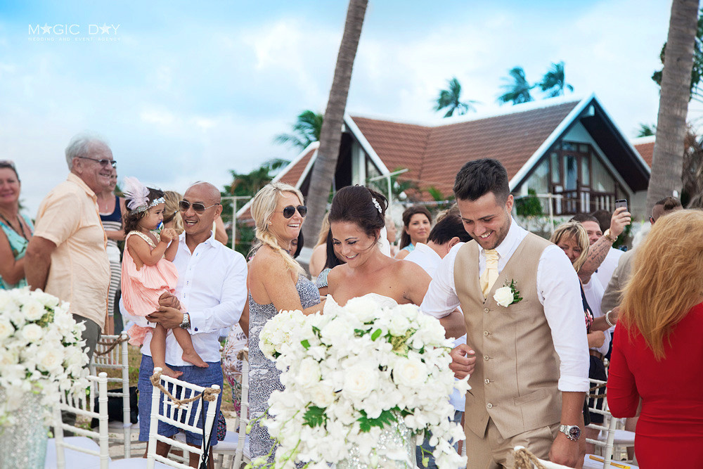 Buddhist + Western. Wedding on Koh Samui, Thailand