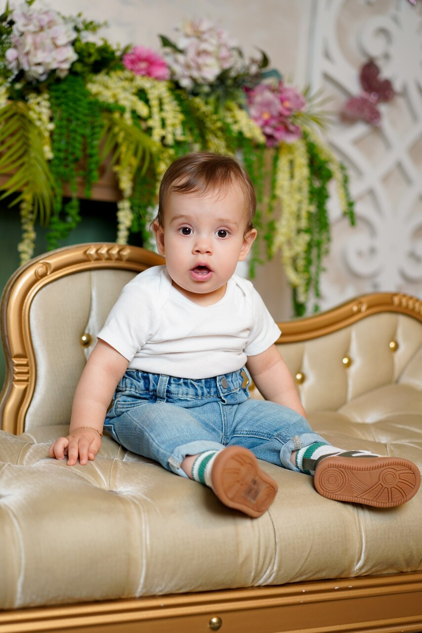 Sedinta foto aniversara si sedinta foto smash the cake. Cuibul foto