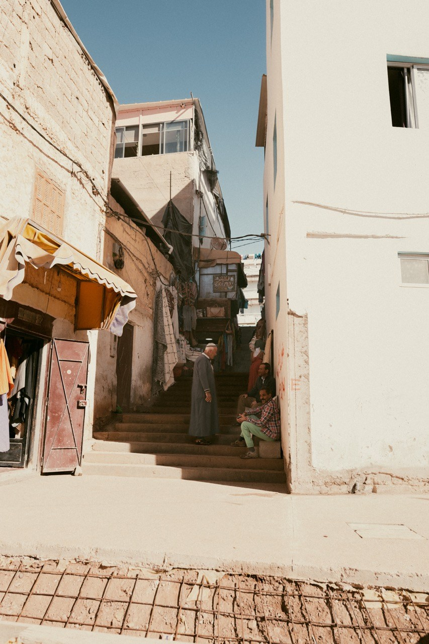 Travel and lifestyle fotografka. Dana Lišková — Empatická fotografka | Introspektivní umělkyně | Neurodivergentní koučka| Zakladatelka Artepy.cz