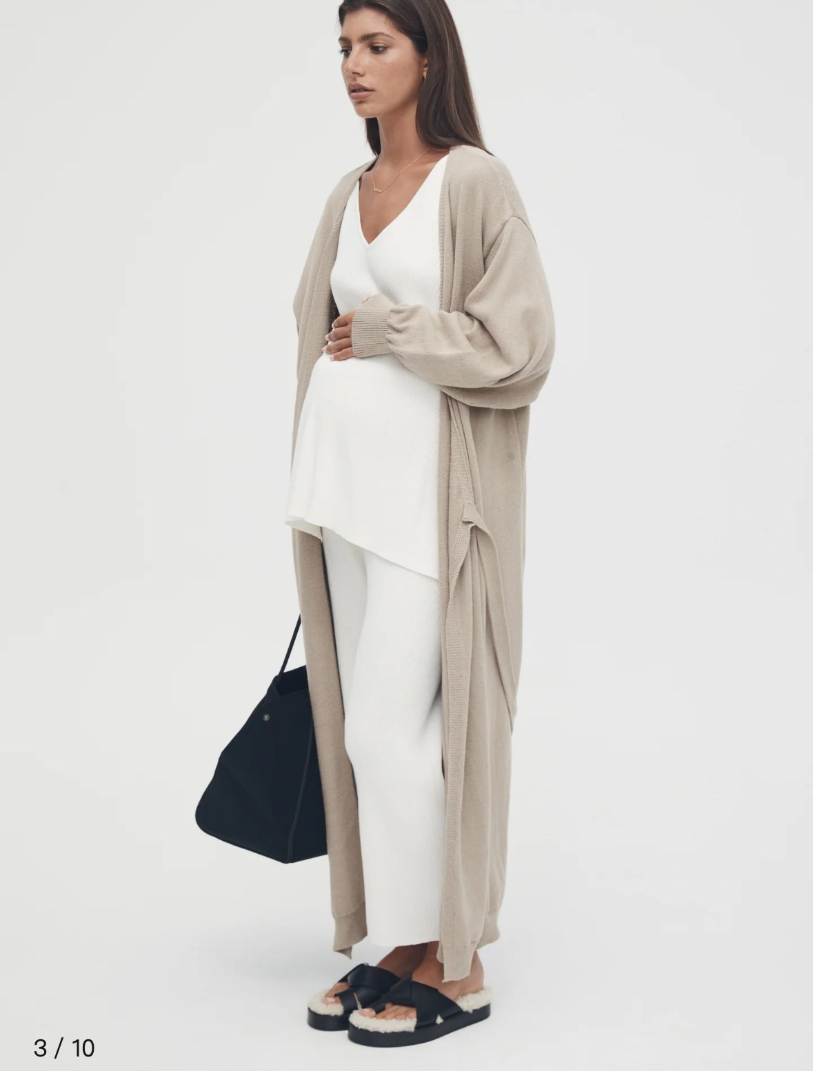 At-Home Maternity Photoshoot Guide | Bay Area Photographer Iryna Rakivnenko. Maternity, newborn photographer in the Bay Area|Iryna Rakivnenko