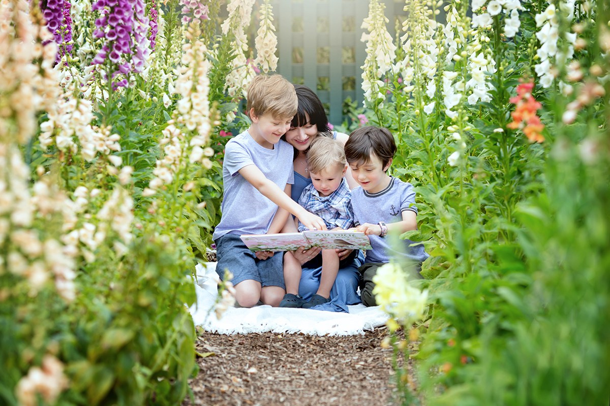 FamilyMoments. Photographer is San Jose, Iryna Novosyolova