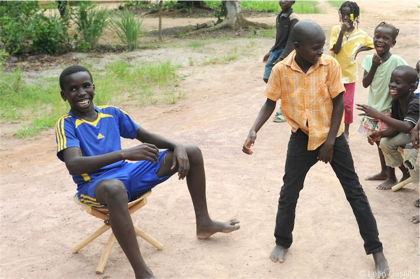 Photos of volunteer work in Congo. Simbahalu