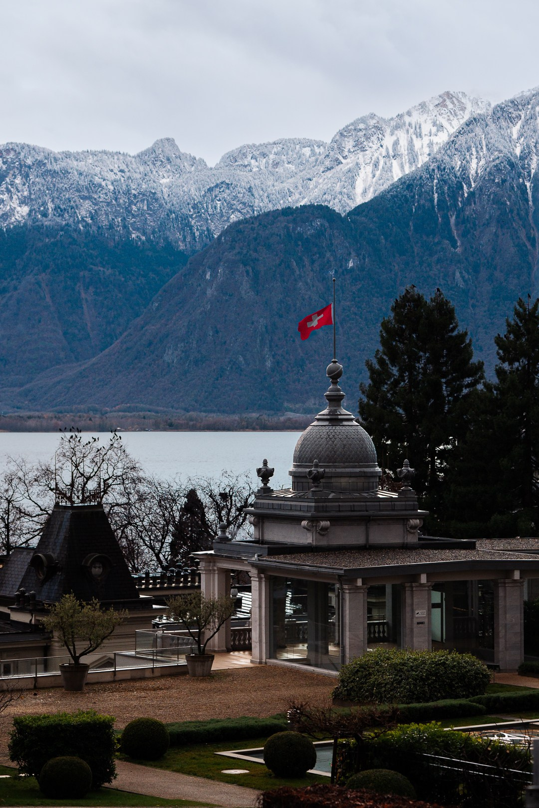 PORTFOLIO. Wedding photographer in Switzerland and Europe