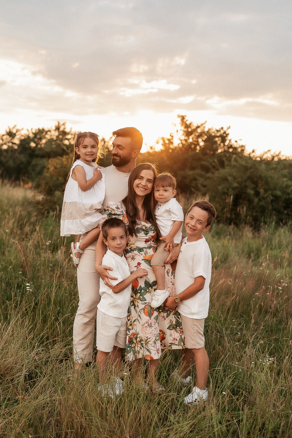 Servicii foto. Fotograf de familie, evenimente, produs și brand personal în Zalau, Cluj-Napoca Carmen Simoc