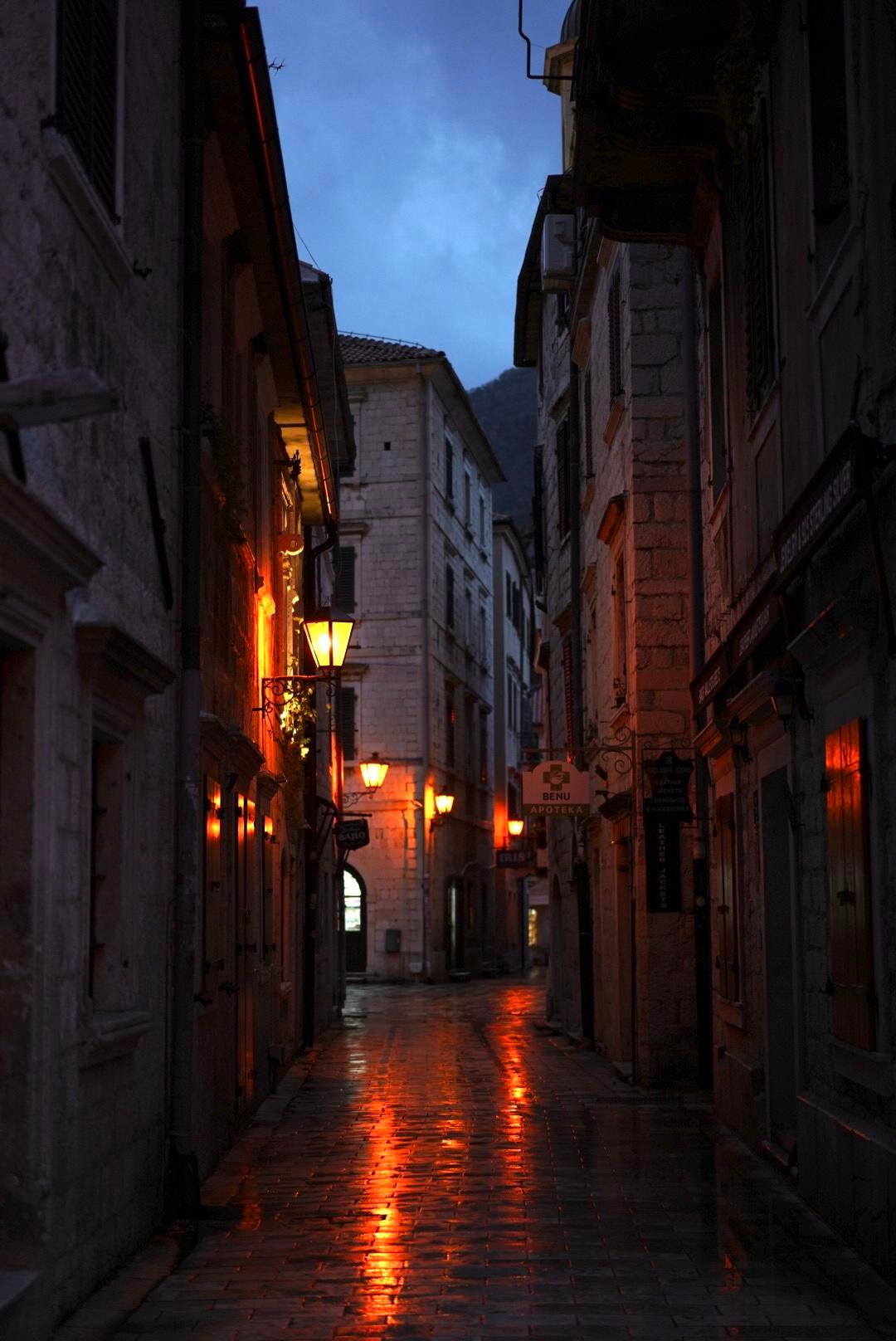 Otkrijte najbolje od Kotora: obavezna videti mesta i aktivnosti