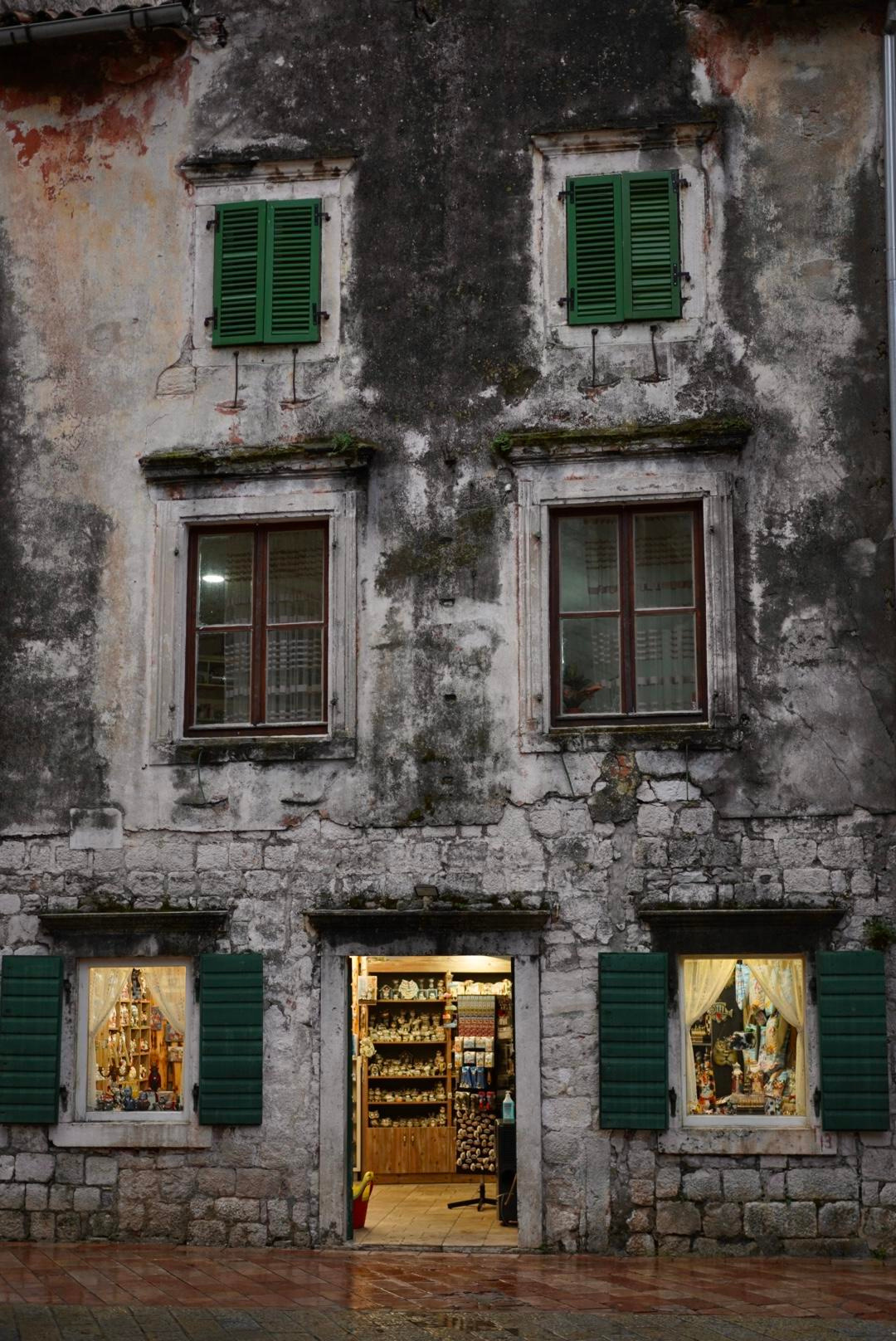 Otkrijte najbolje od Kotora: obavezna videti mesta i aktivnosti