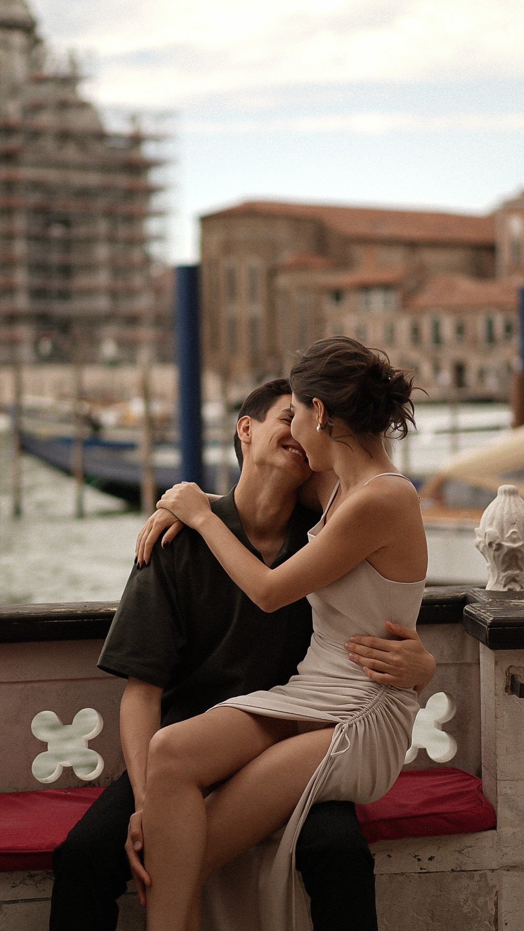 Love Story. Julia Di |Fashion streetstyle photographer|videomaker in Milan & Paris