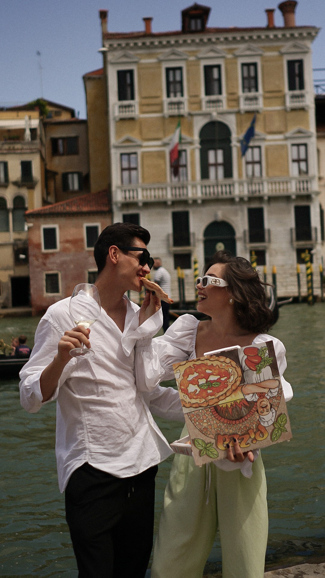 Love Story. Julia Di |Fashion streetstyle photographer|videomaker in Milan & Paris