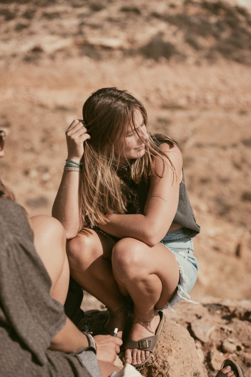 Travel and lifestyle fotografka. Dana Lišková — Empatická fotografka | Introspektivní umělkyně | Neurodivergentní koučka| Zakladatelka Artepy.cz