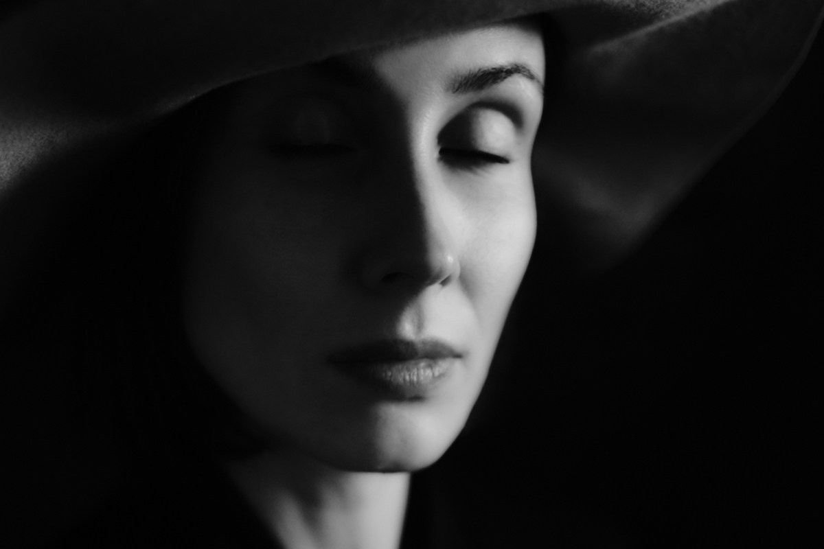 Info. Portrait photographer Alena Novgorodtseva