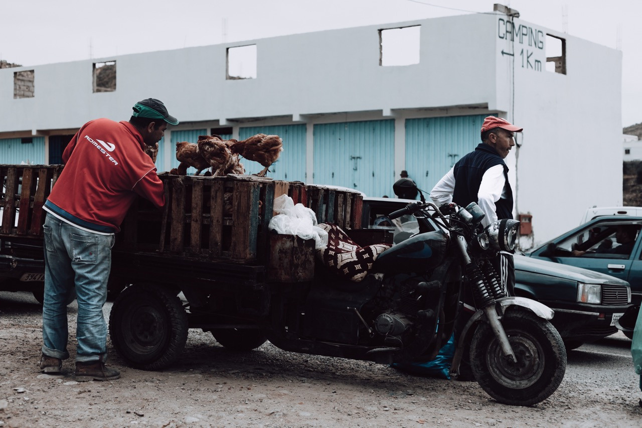 Travel and lifestyle fotografka. Dana Lišková — Empatická fotografka | Introspektivní umělkyně | Neurodivergentní koučka| Zakladatelka Artepy.cz