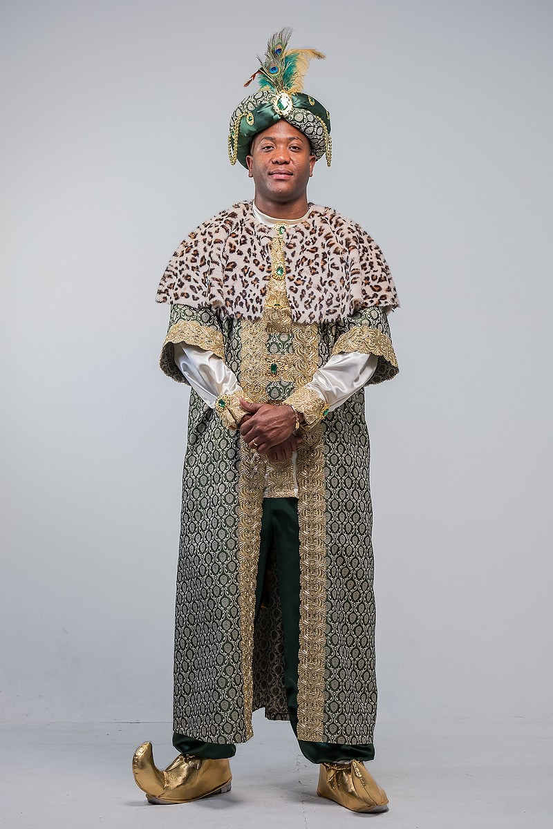 ✨ Catálogo de Vestuario Real ✨
