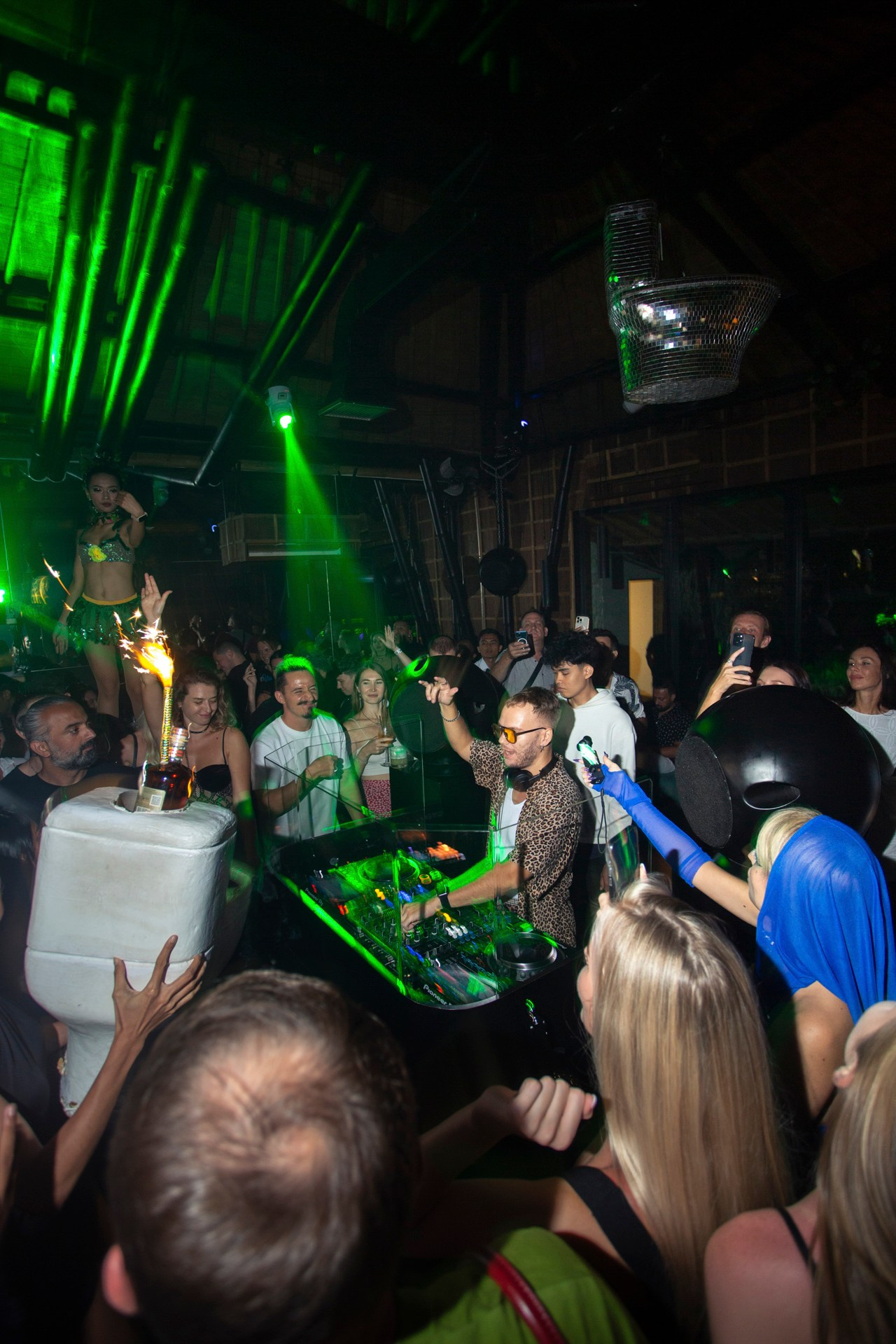 Съёмки мероприятий. Индивидуальный и парный фотограф на Бали — Bali Dream Photo