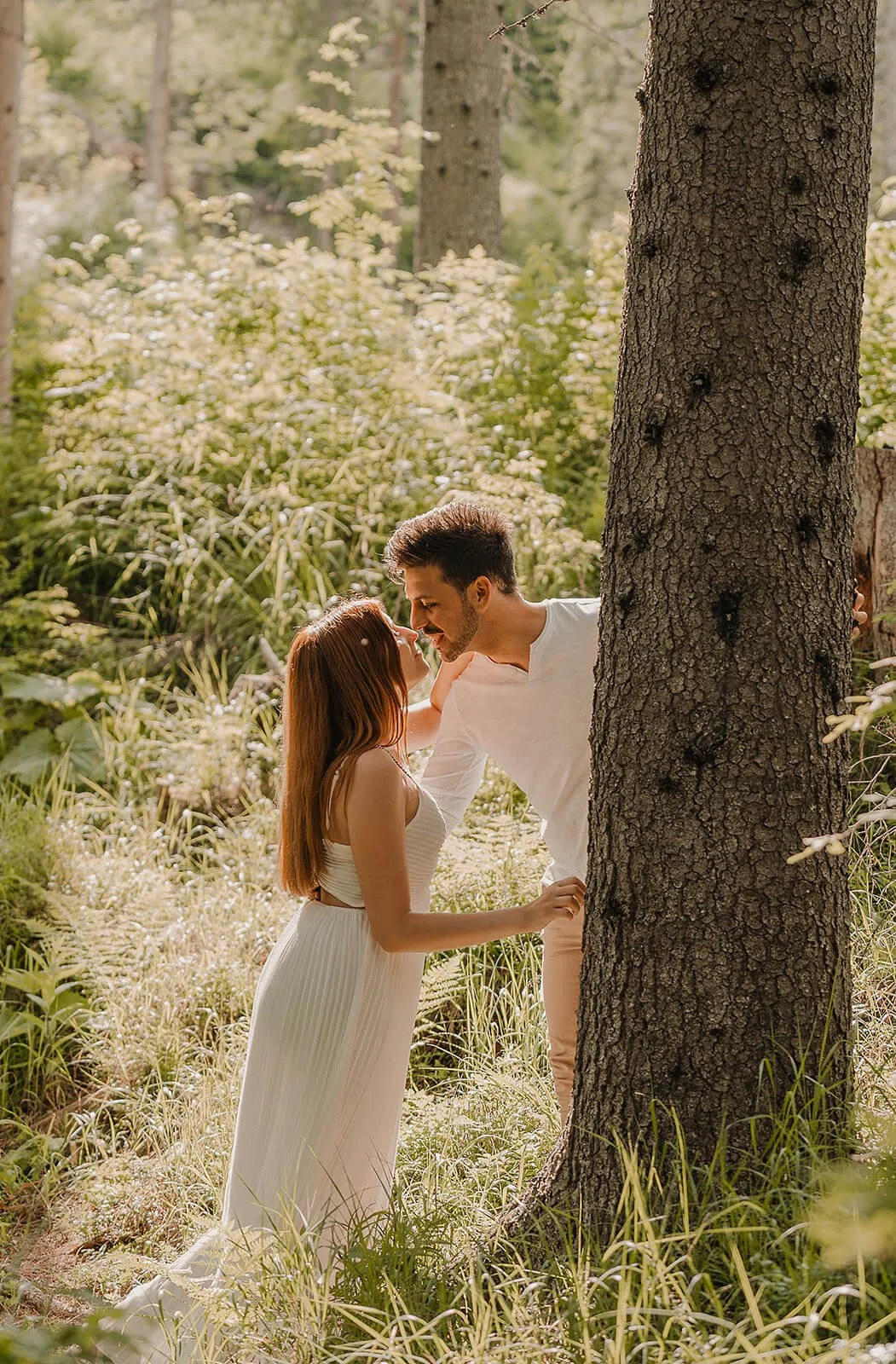 Sesión de Preboda en el Lago di Carezza, Dolomitas | El Velo Blanco. El Velo Blanco I Fotógrafos de Bodas