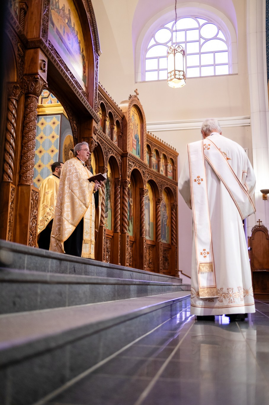 St George Greek Orthodox Church Wedding. Wedding and portrait photography in Greenville SC