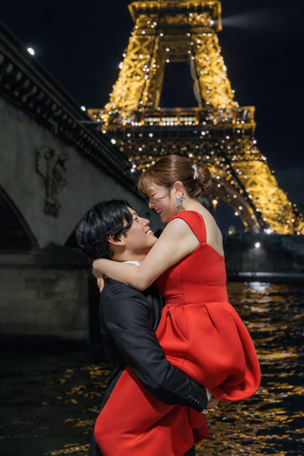 Night Photography in Paris: The Ultimate Luxury Experience for Couples & Proposals. Photographe à Paris