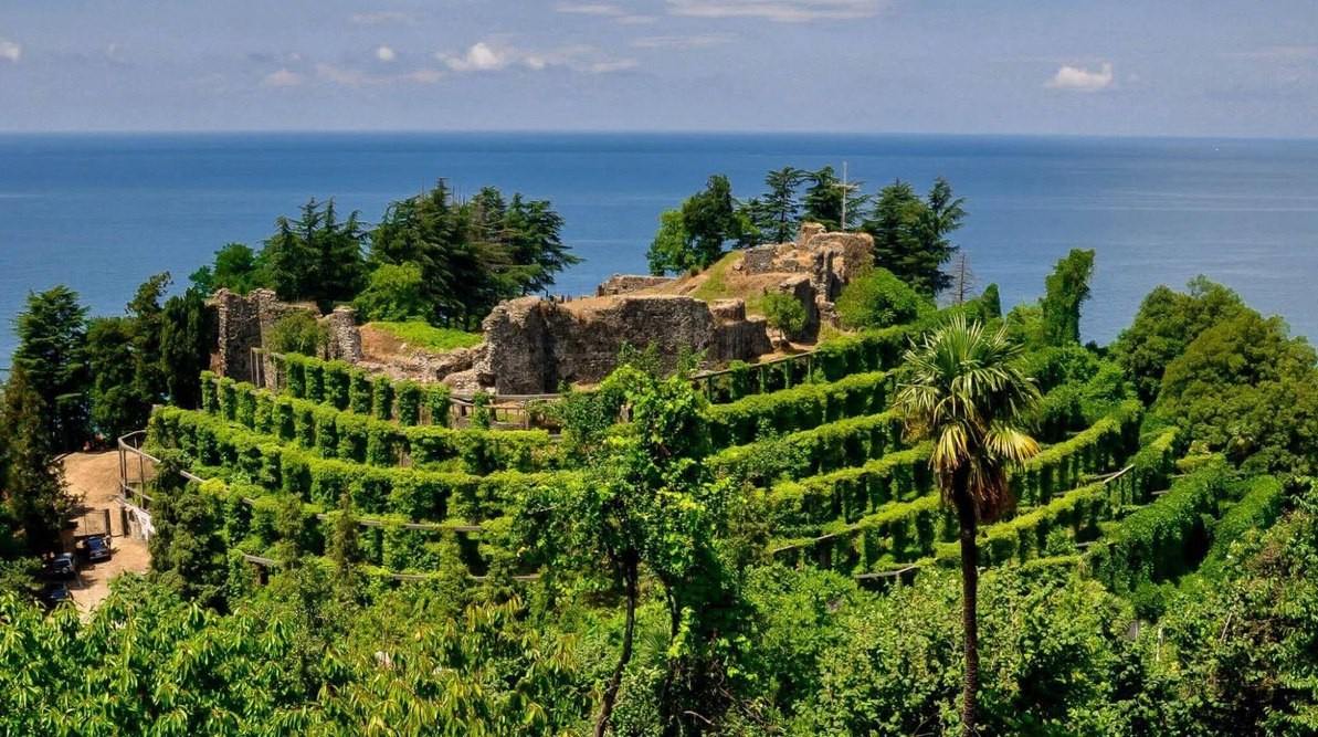 Romantic wedding ceremony in Batumi. Главная