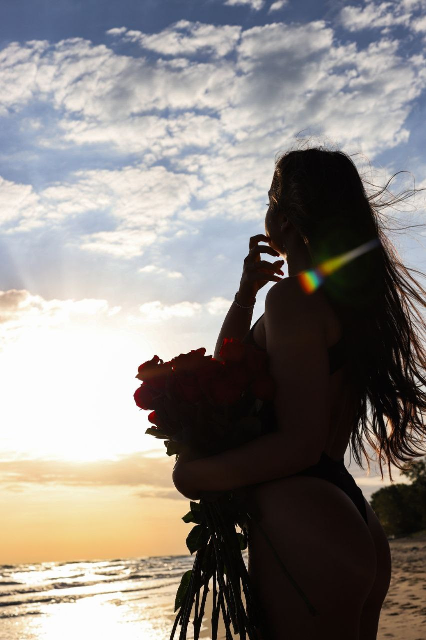 VALERIIA VIUNOVA individual shooting\love story\event\brand