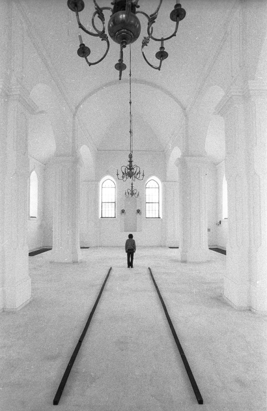 Meditation — Synagogue, Sejny — 1988. Andrzej Strumillo
