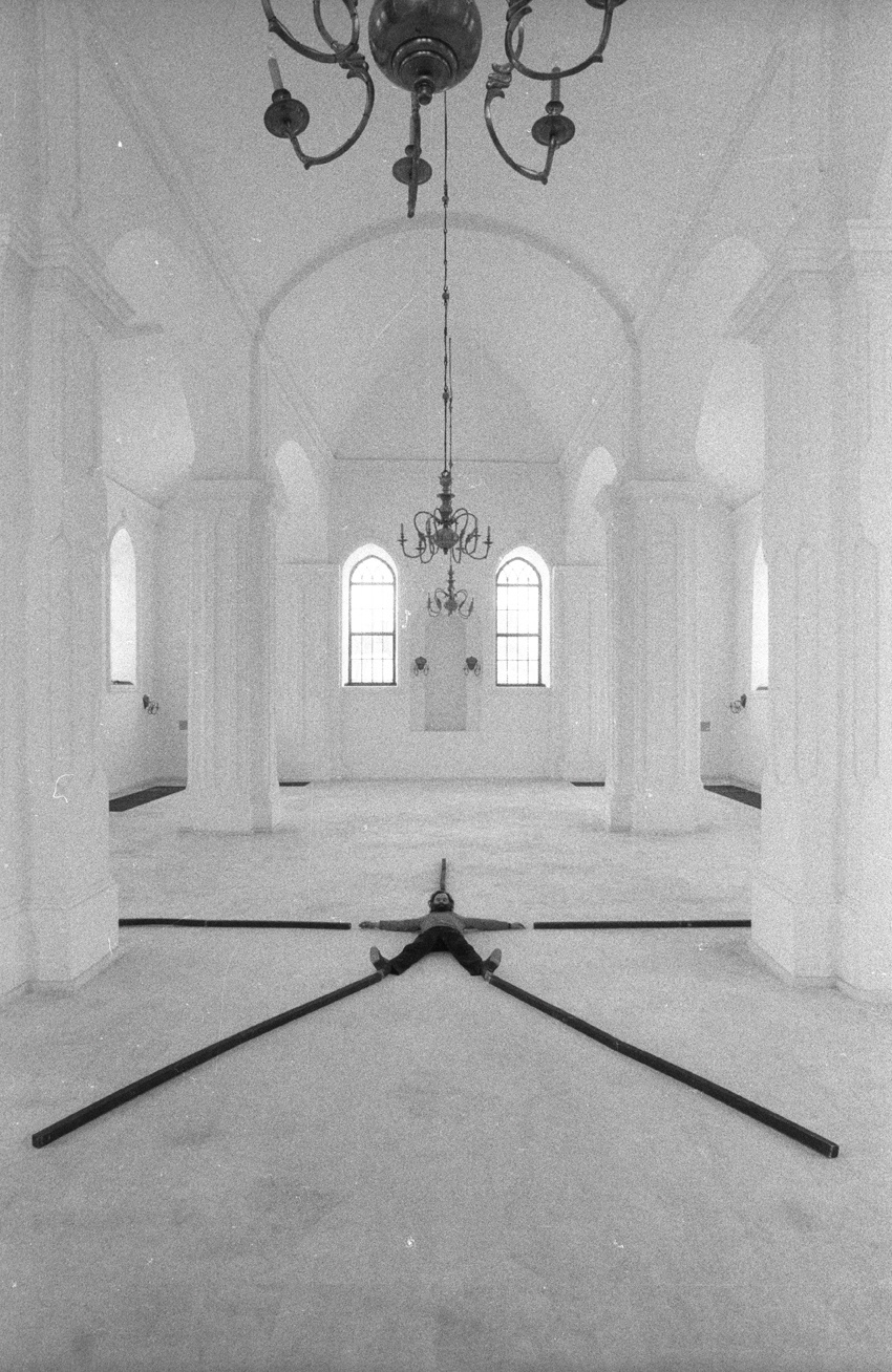 Meditation — Synagogue, Sejny — 1988. Andrzej Strumillo