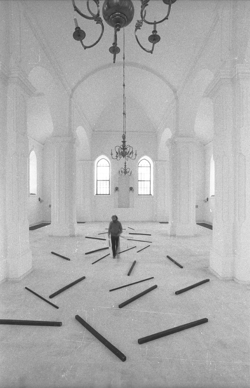 Meditation — Synagogue, Sejny — 1988. Andrzej Strumillo