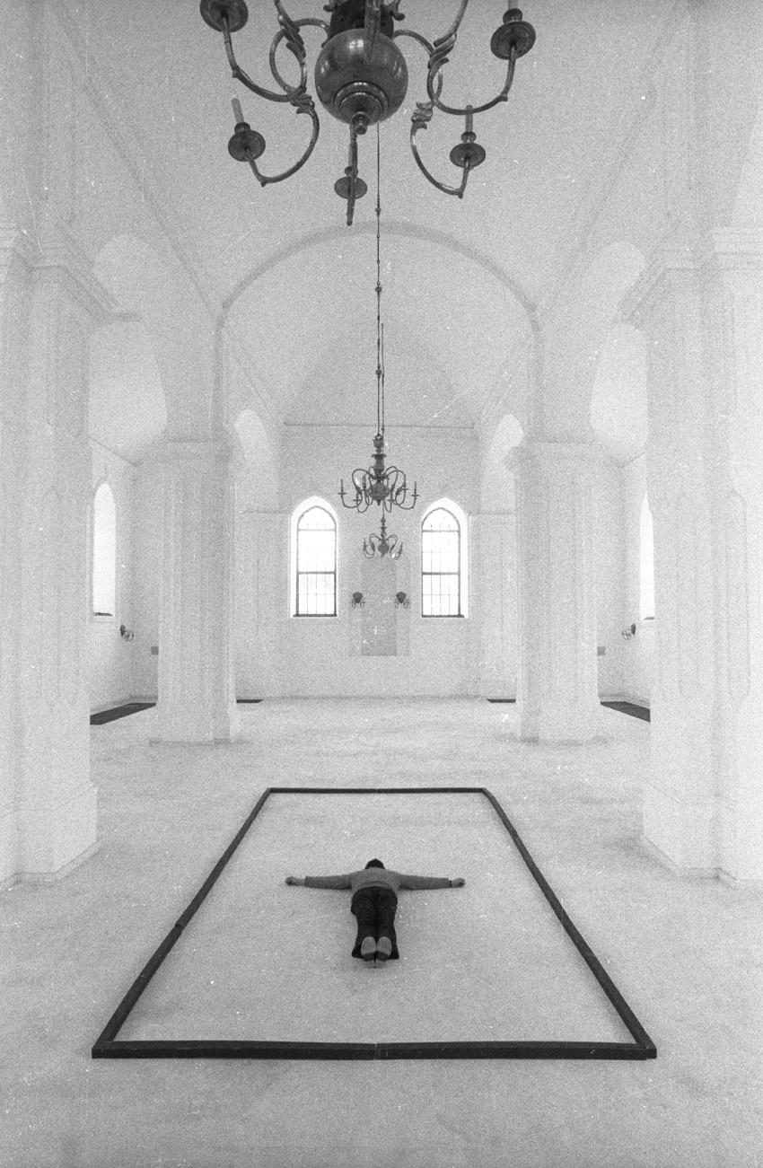Meditation — Synagogue, Sejny — 1988. Andrzej Strumillo