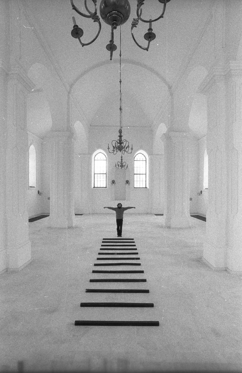 Meditation — Synagogue, Sejny — 1988. Andrzej Strumillo