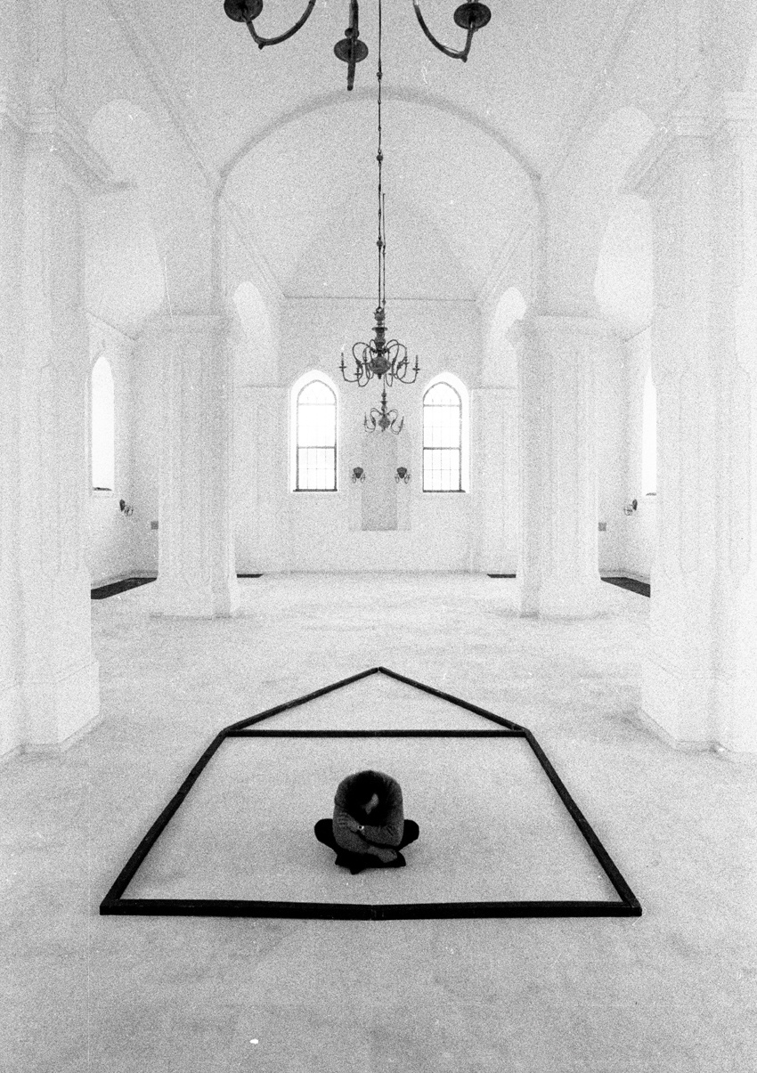 Meditation — Synagogue, Sejny — 1988. Andrzej Strumillo