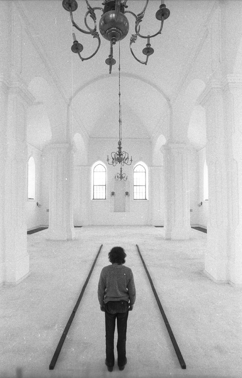 Meditation — Synagogue, Sejny — 1988. Andrzej Strumillo
