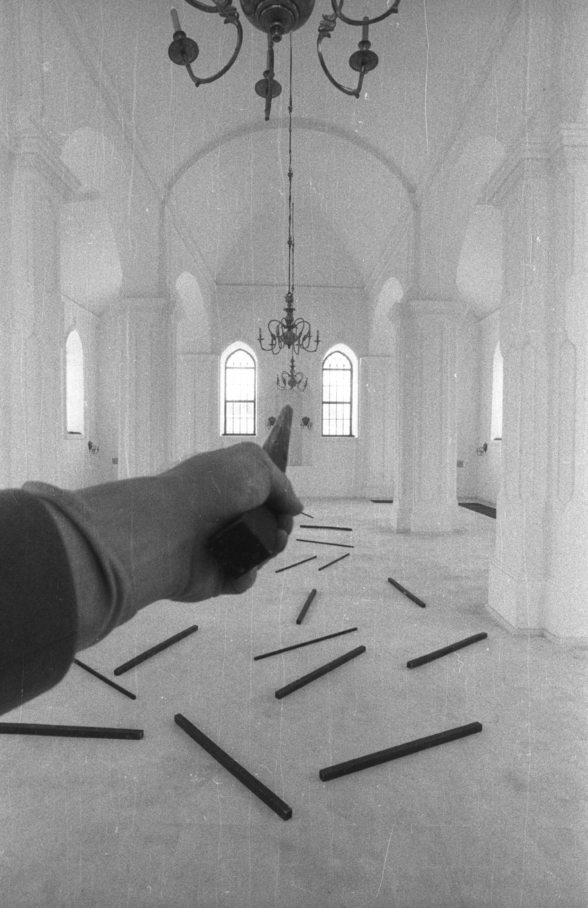 Meditation — Synagogue, Sejny — 1988. Andrzej Strumillo