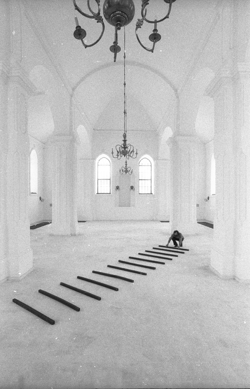 Meditation — Synagogue, Sejny — 1988. Andrzej Strumillo