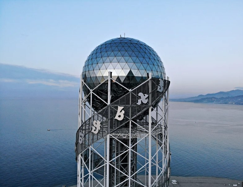 Romantic wedding ceremony in Batumi. Главная