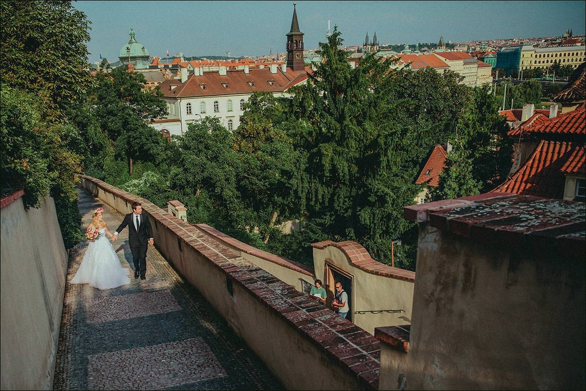 Michelle & Dan — Designer Vrtba Garden Wedding Photography, Prague